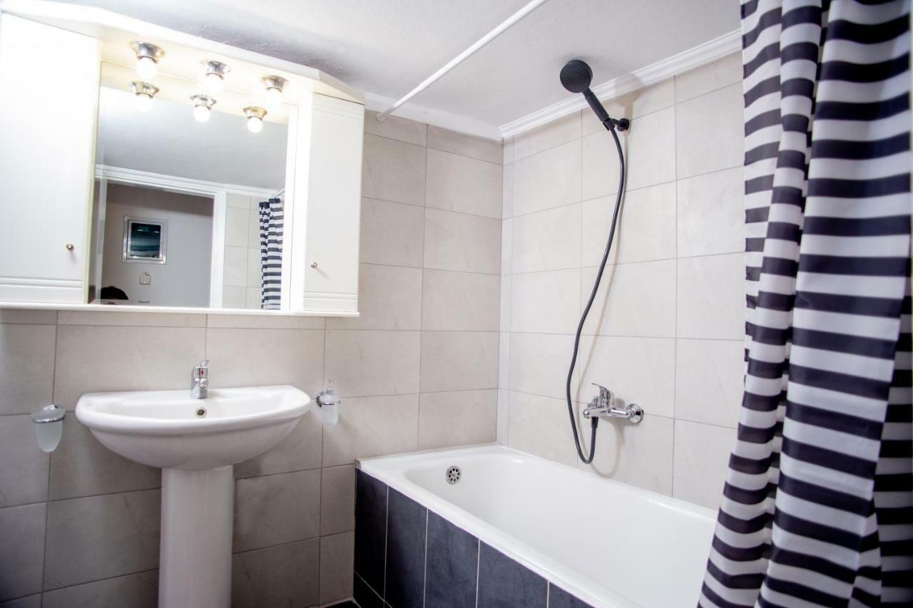 Thessaloniki Center Apartment On The Sea Exterior foto